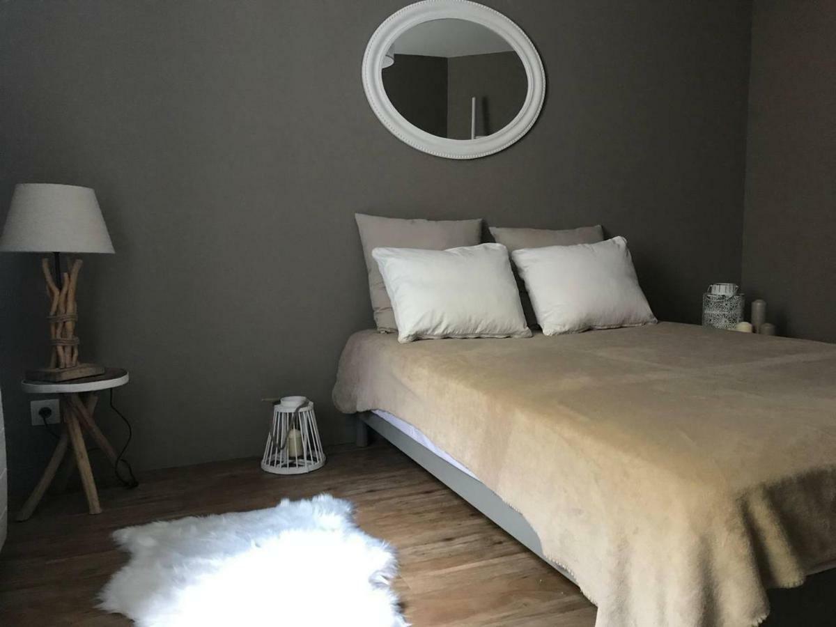 60 Rue Du Port Appartement